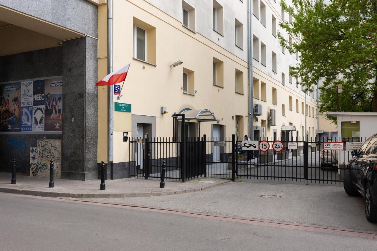 Fashionable City Center Apartment By Noclegi Renters Варшава Экстерьер фото